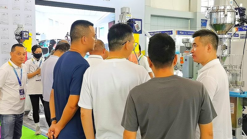 小标题：一、展会摊位搭建的重要性